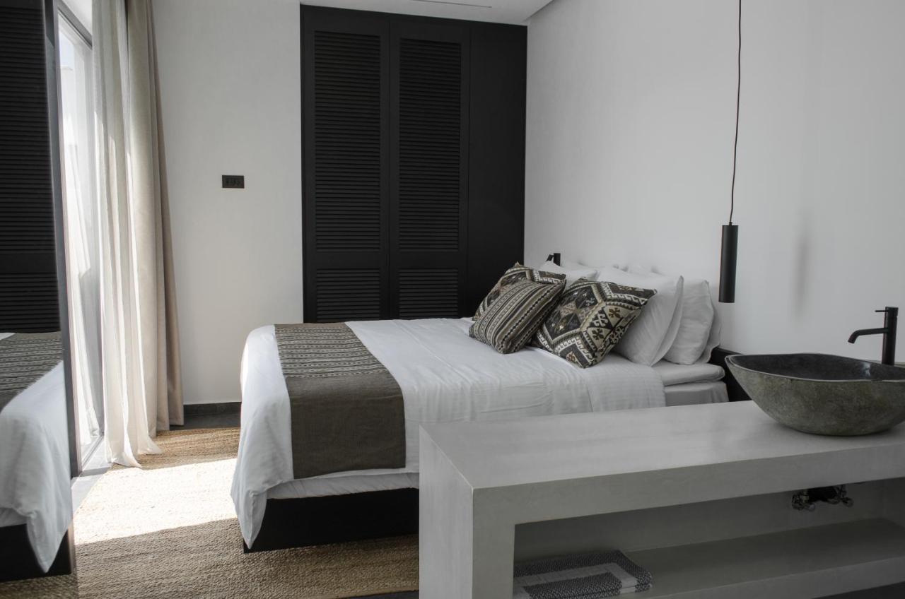Hygge Suites Hersonissos  Bagian luar foto