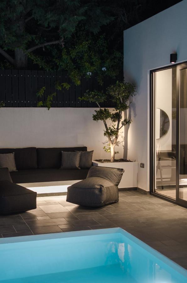 Hygge Suites Hersonissos  Bagian luar foto